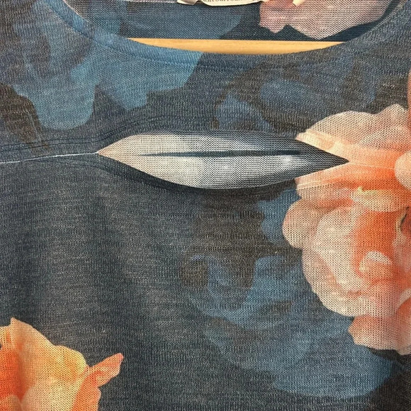 Soft Surroundings Evening Primrose Tunic Sweater, Sz M Petite, Cutout, Blue - Picture 3 of 7